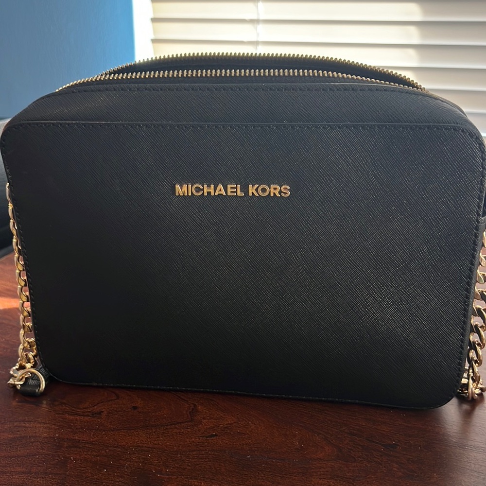 Michael Kors large messenger bag